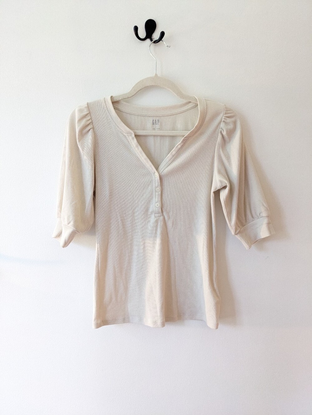 Gap Puff Sleeve Henley Ribbed Shirt